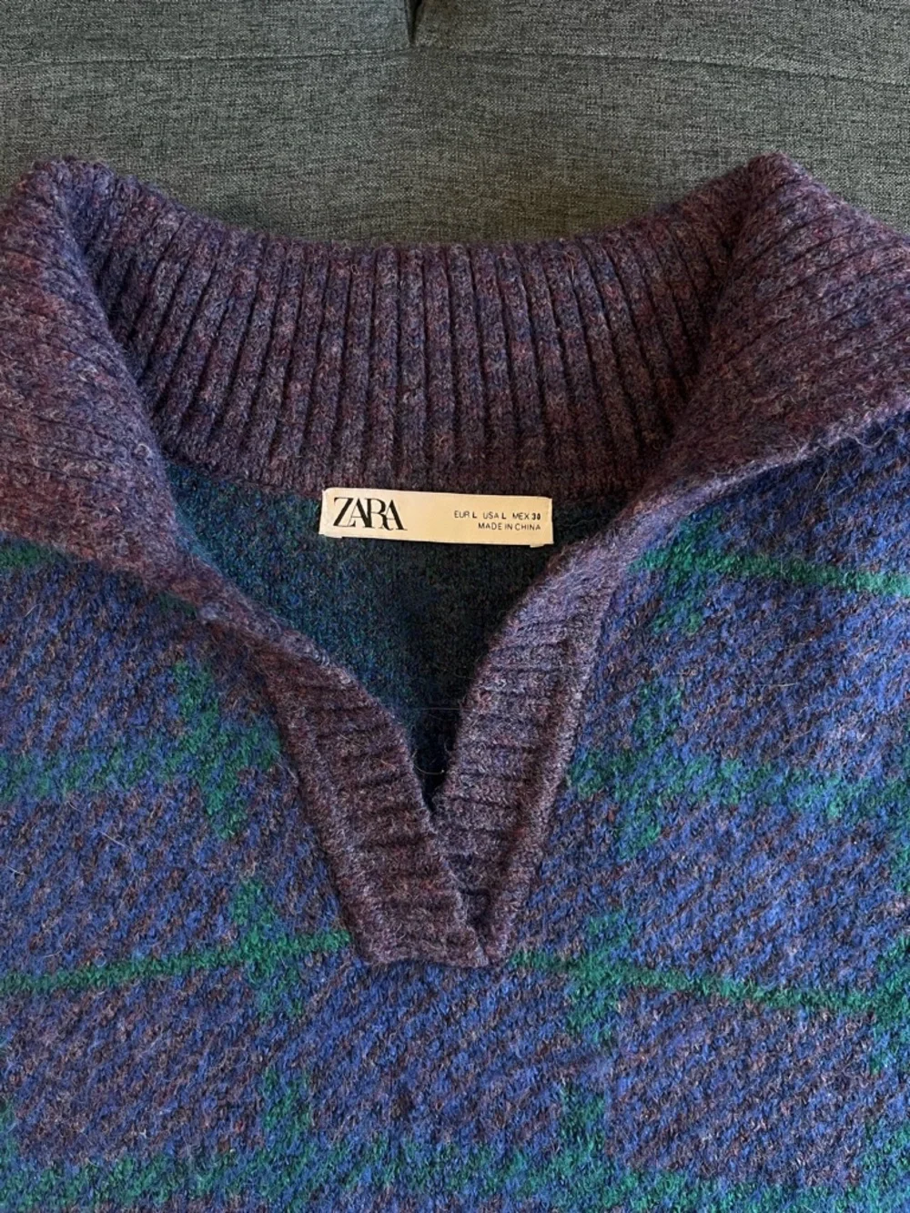 Zara Plaid Knit Sweater | Large - Picture 5 of 6